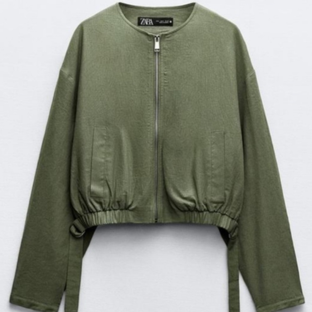 Zara Women's Green Bomber Jacket - Size M